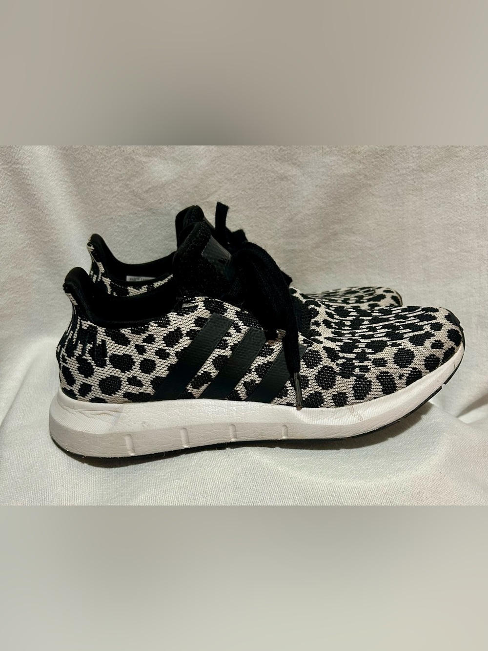 Adidas Swift Run Leopard Print Sneakers Size 10 Shoes